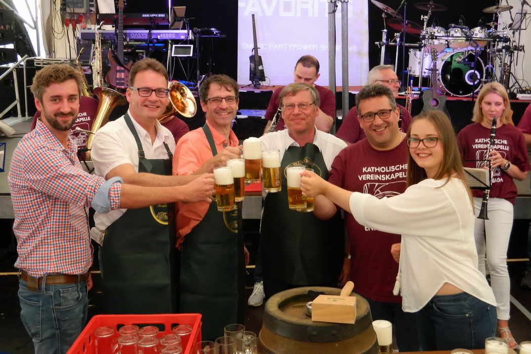 Kerweauftakt 2016 in der Straußwirtschaft der KVK