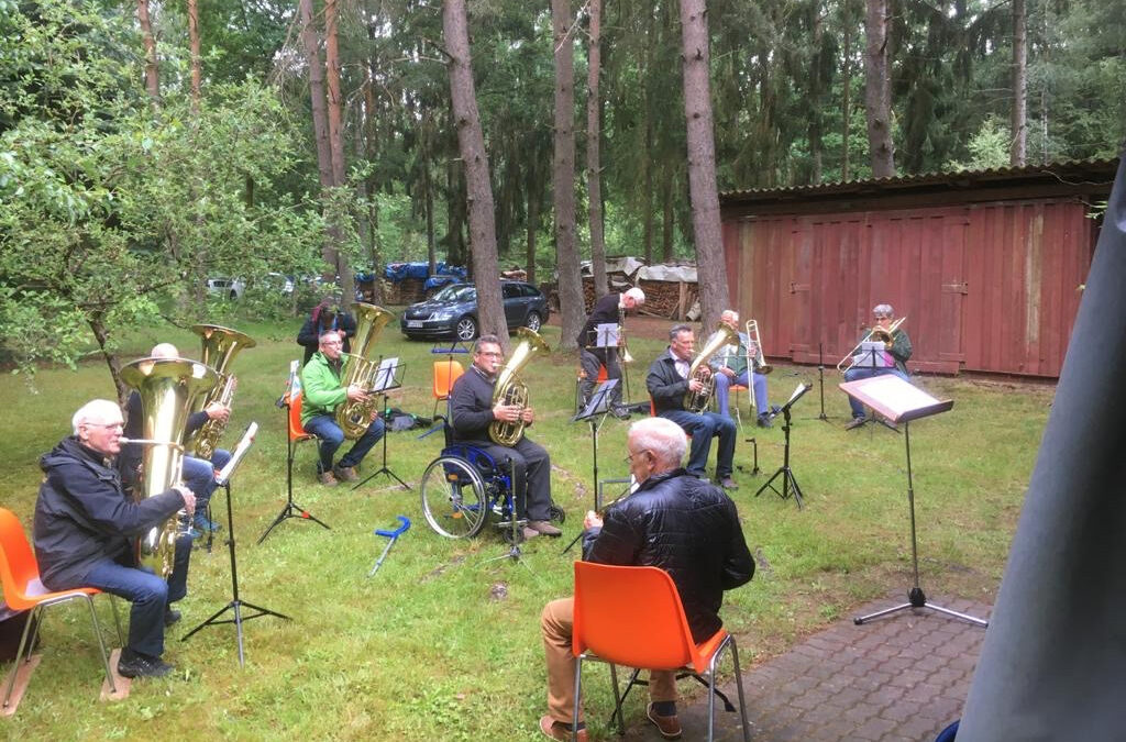 Sonntagsbriefe, Waldmusik und Internetauftritt